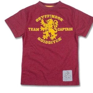 Harry Potter Gryffindor Team Captain Tshirt Unisex medium red gold cotton poly
